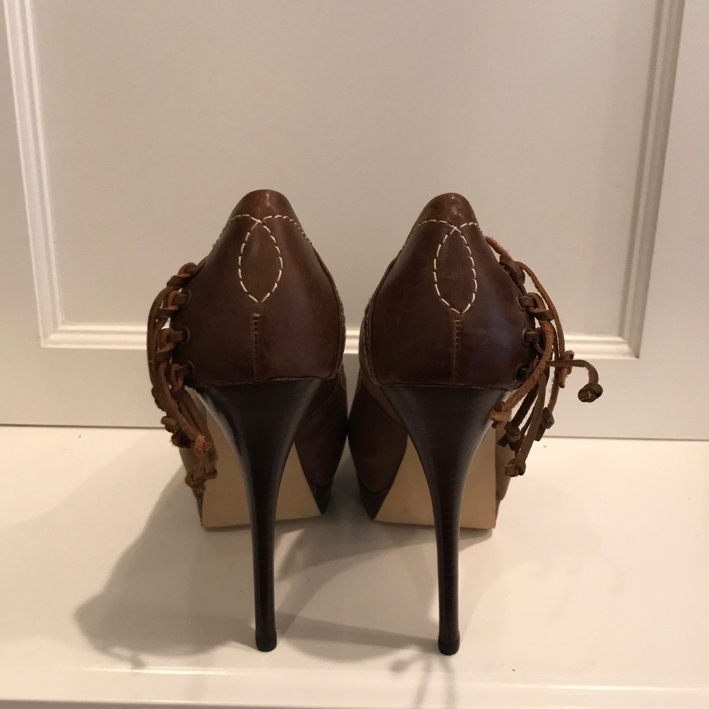 Guess Platforms, Size 7 - image 3